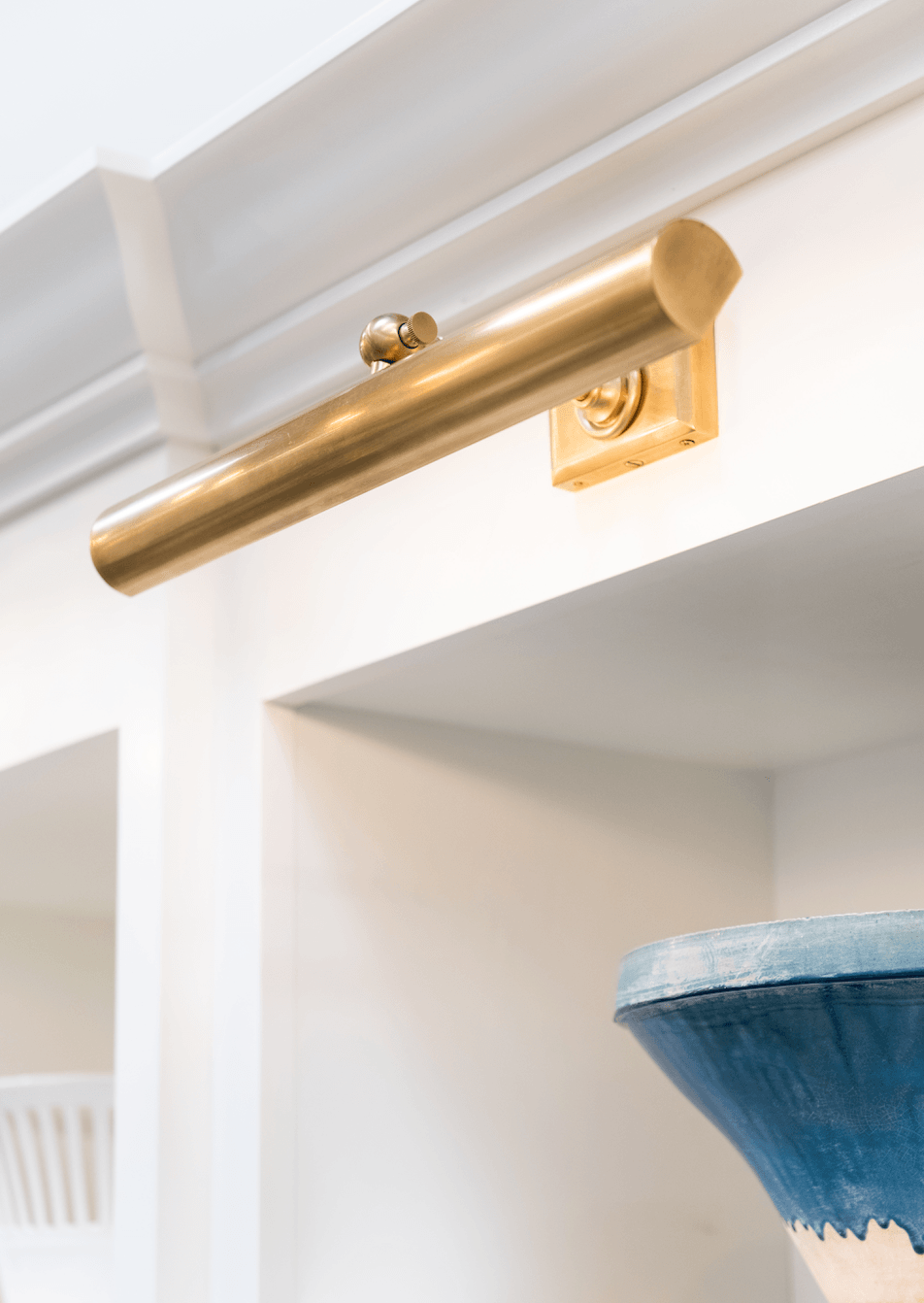 Kensington Art Light 18" - Foundation Goods