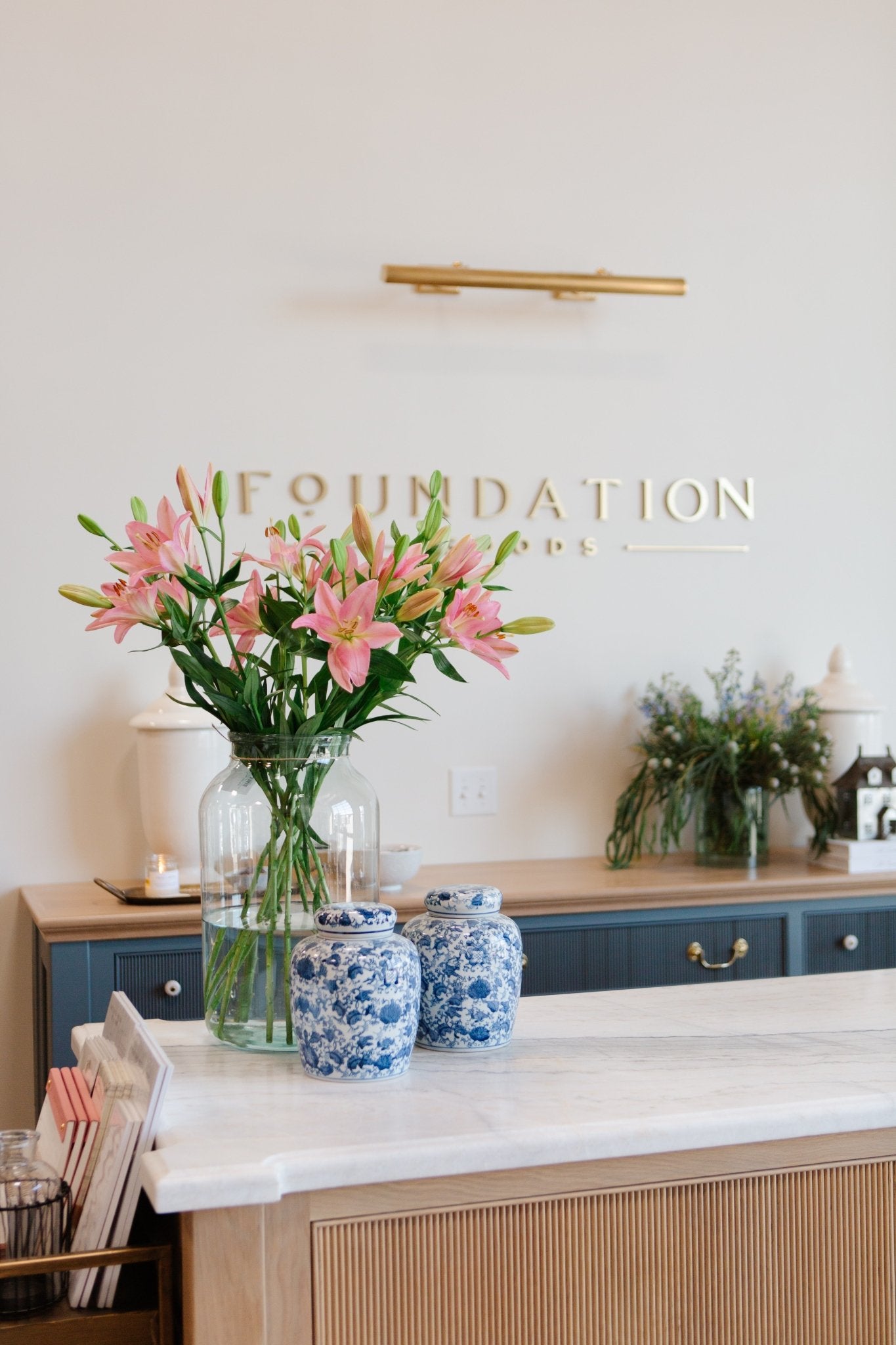 Kensington Art Light 24" - Foundation Goods