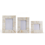 Scalloped Edge Photo Frame