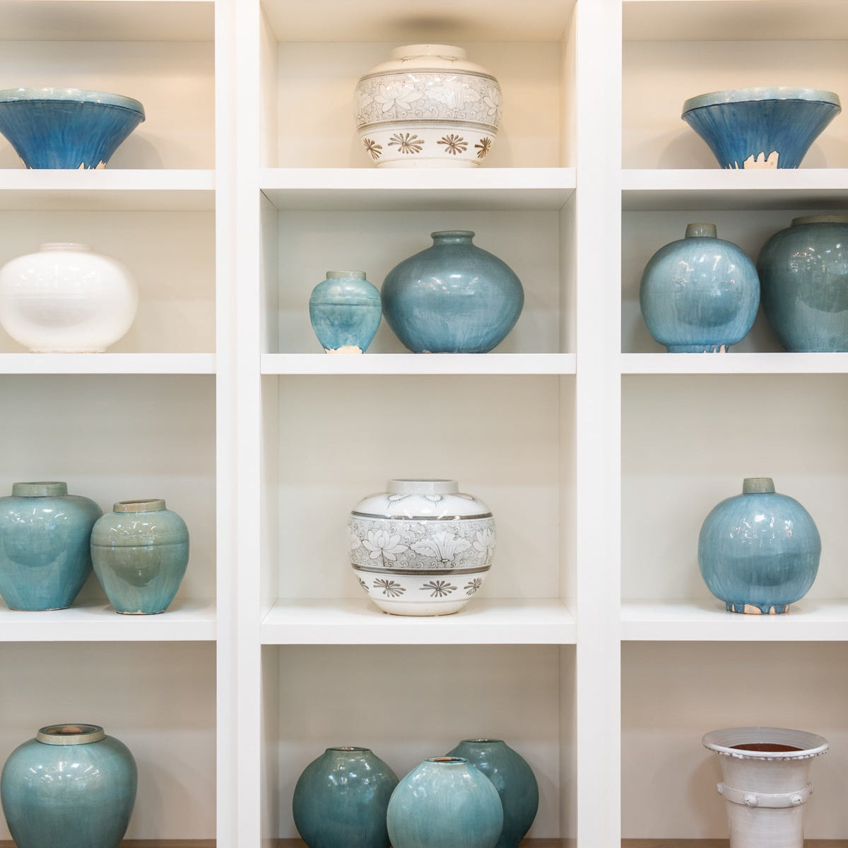 Green Vintage Tapered Vase - Foundation Goods