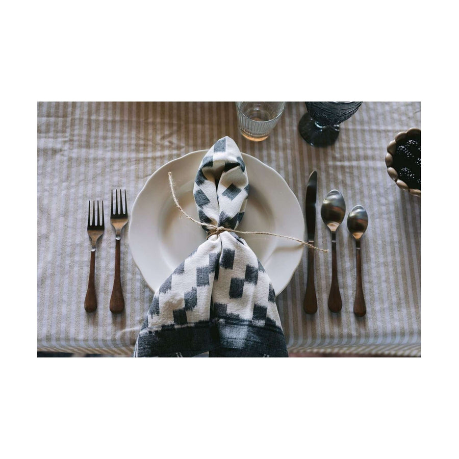 Raymond Dinner Plate - Foundation Goods